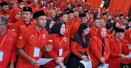Fatriah Resmi Jadi Ketua DPC PDI Perjuangan Buton Utara Gantikan Ahmad Afif Darvin, Senin (24/11/2025). (Foto: Istimewa)